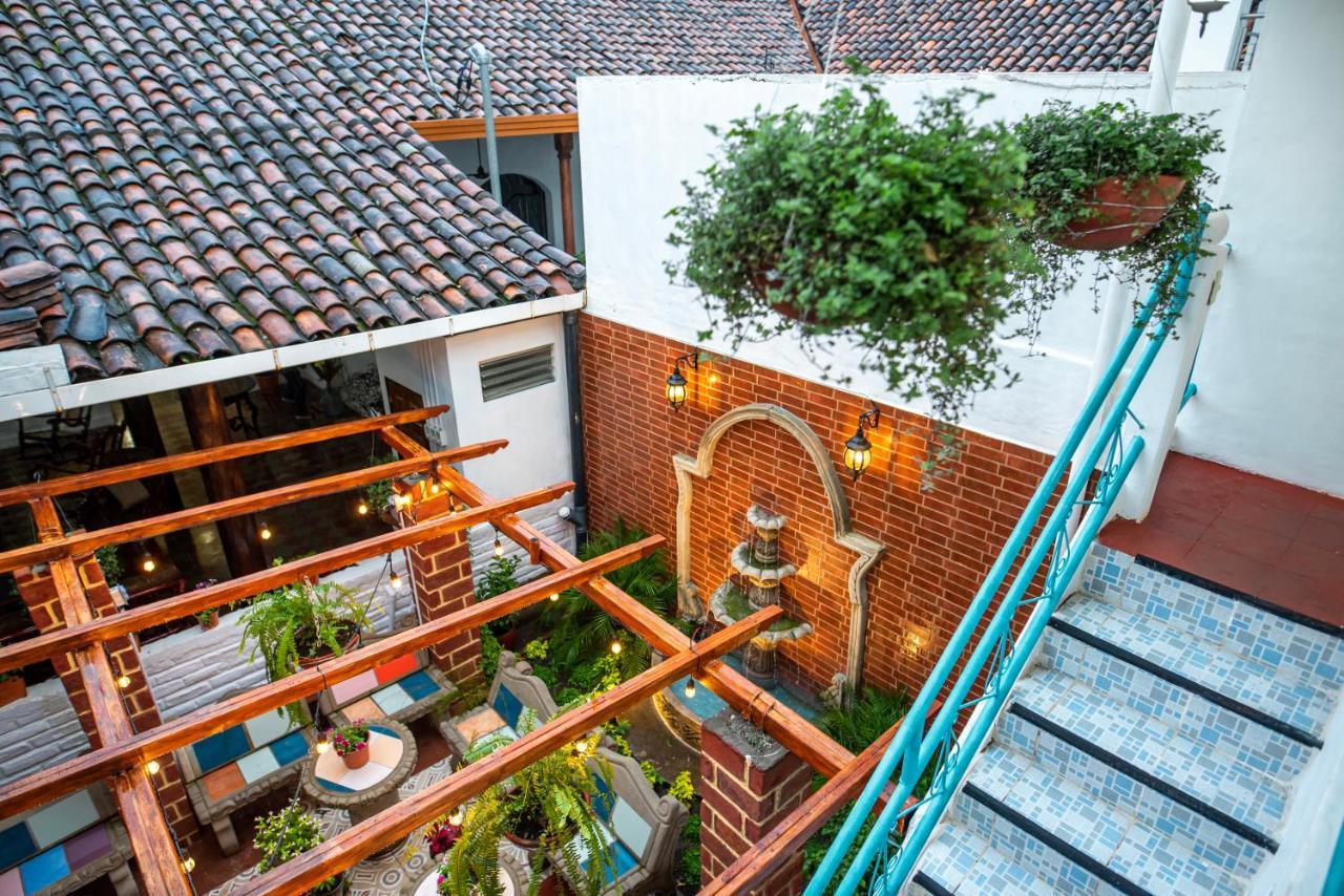 Hostal Victoria Granada Exterior foto