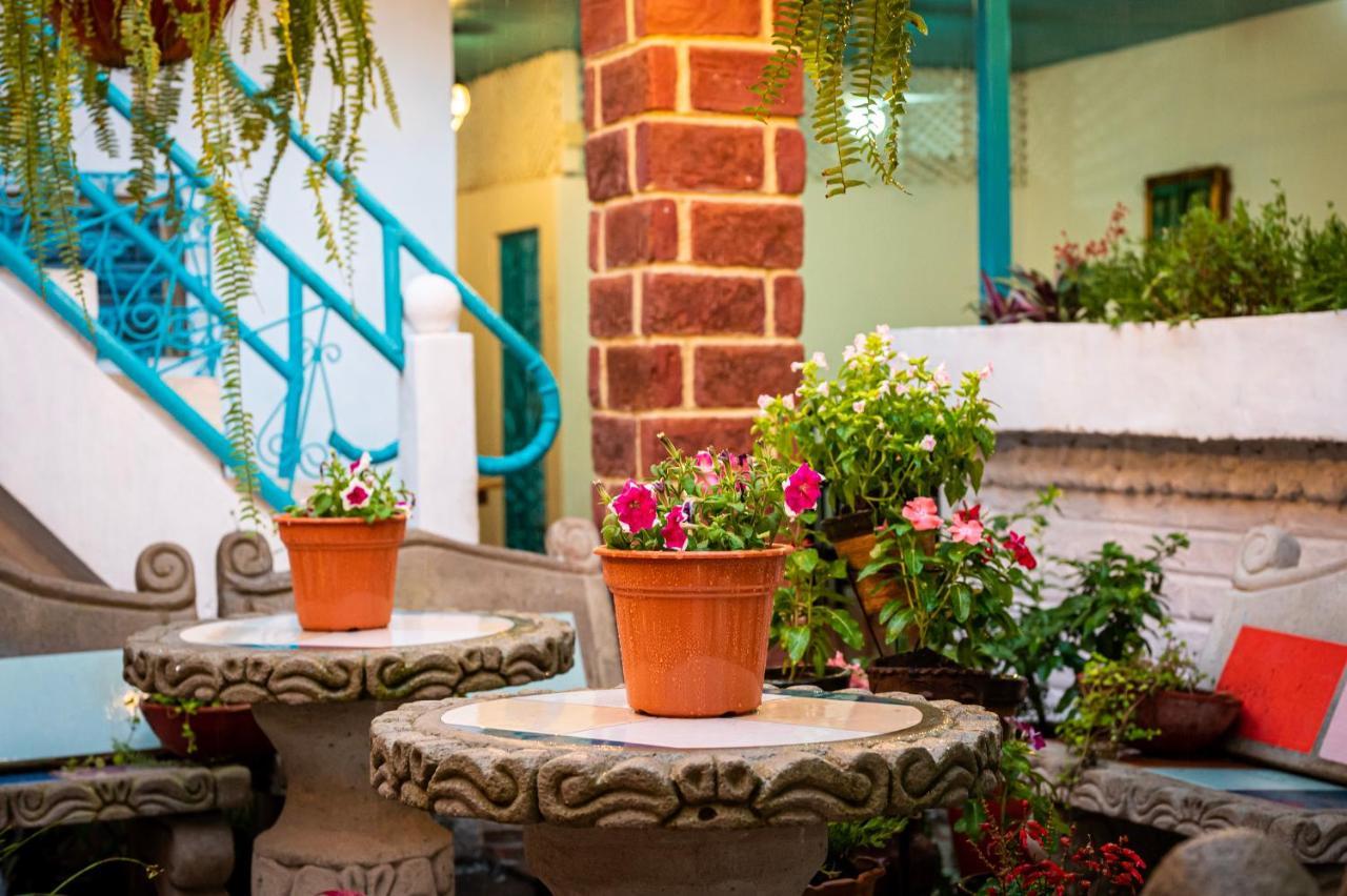 Hostal Victoria Granada Exterior foto